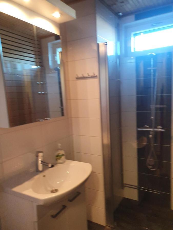 Moderni, Viihtyisae Pikkukaksio Saunalla Pori Bagian luar foto