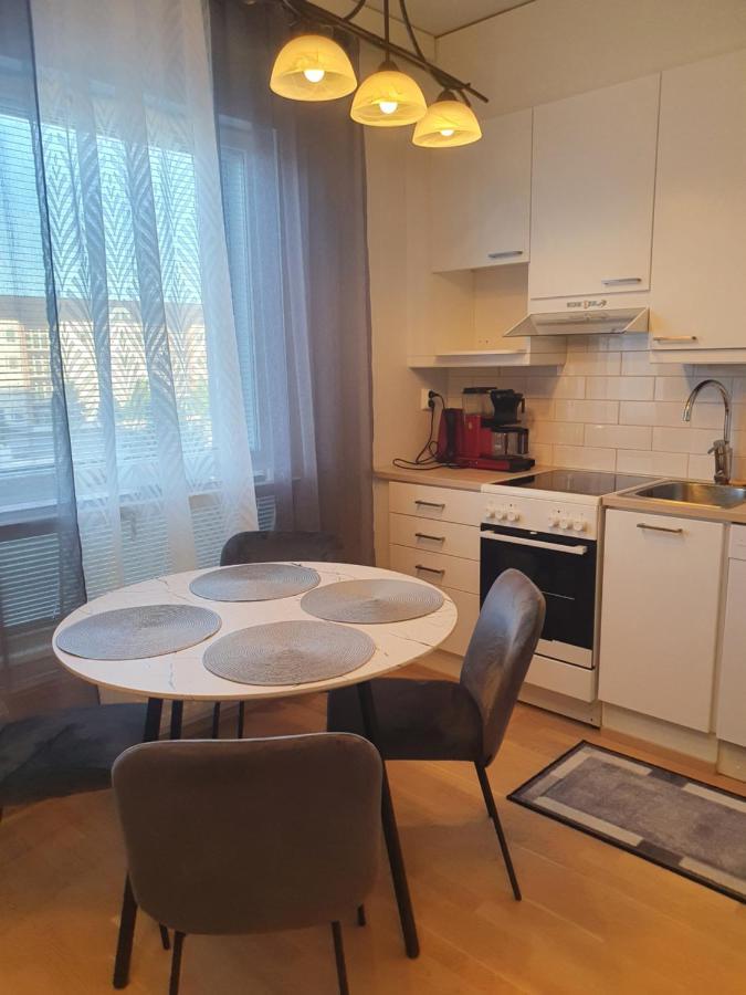 Moderni, Viihtyisae Pikkukaksio Saunalla Pori Bagian luar foto