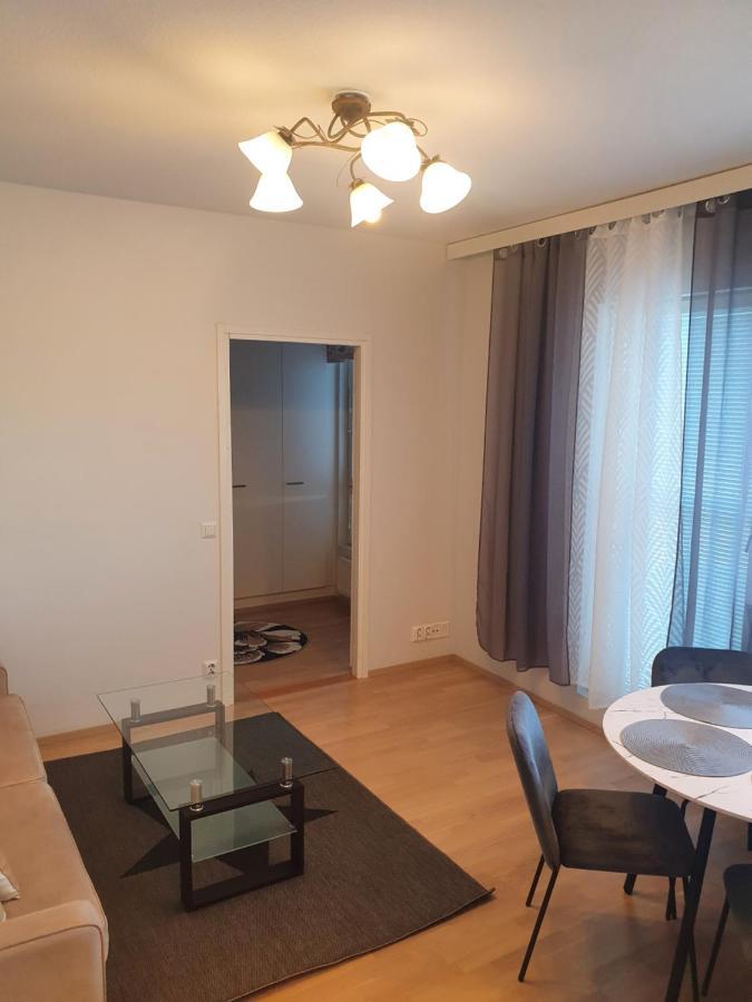 Moderni, Viihtyisae Pikkukaksio Saunalla Pori Bagian luar foto
