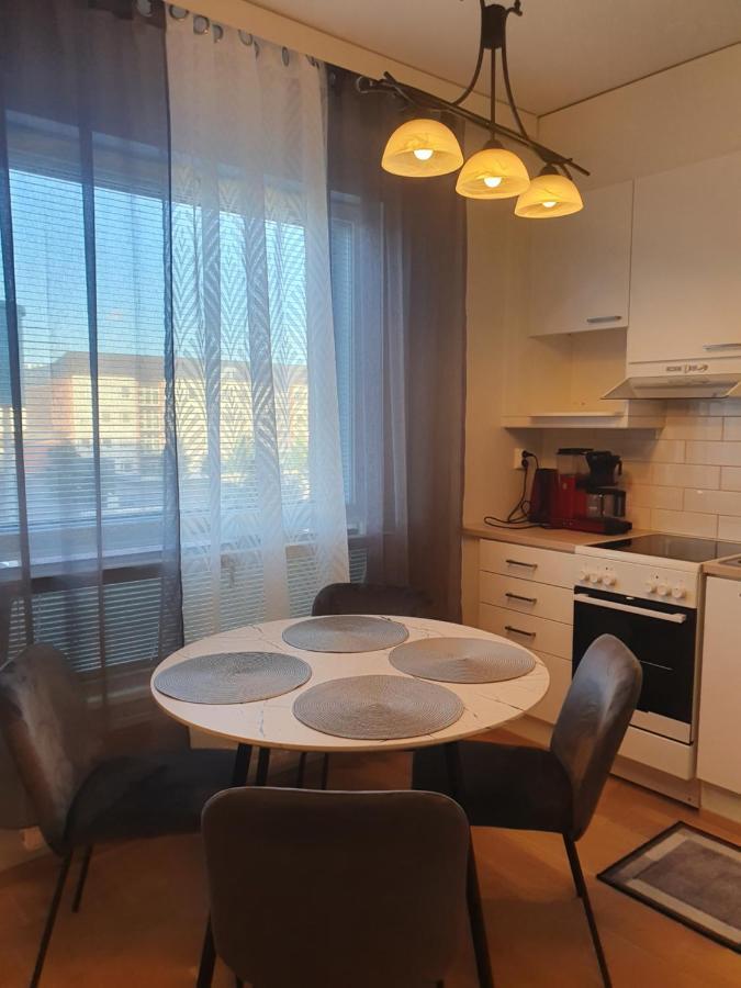 Moderni, Viihtyisae Pikkukaksio Saunalla Pori Bagian luar foto